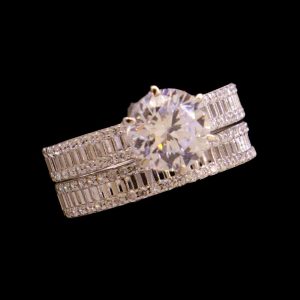 18k White Gold Bridal Ring Set